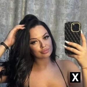 Inna, Trowbridge escorts