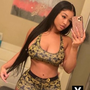 Ari, Boca Raton escorts