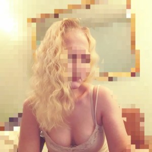 Jamie, Elgin escorts