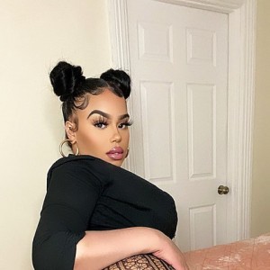 Vero, Cranston escorts