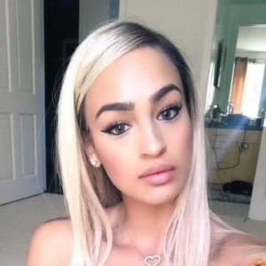 Kitty, Largo escorts