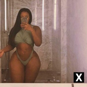 Stephanie, Olympia escorts