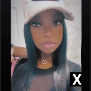 Aleza, Newnan escorts