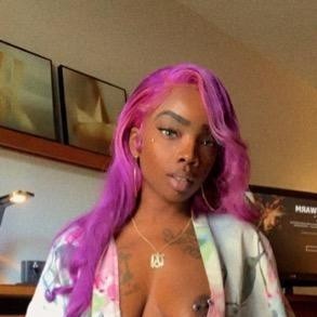 Lisa, Robinson escorts