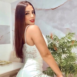 Valencia, Saint-Jean-De-Maurienne escorts