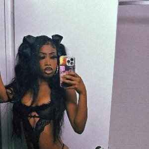 Neena, La Habra escorts
