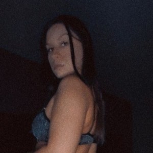 Aly, Concord NC escorts