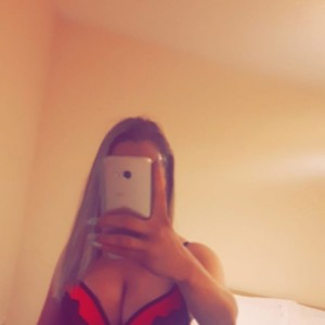 Bella, Hamilton escorts