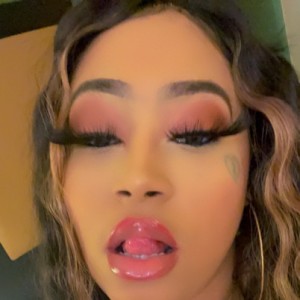 Lilliana, Hampton escorts