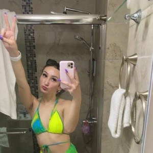 Elvire, Cannes escorts