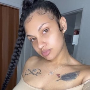 Renez, Stamford escorts
