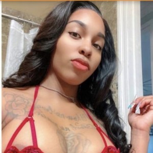 Babycakes, Pocahontas escorts