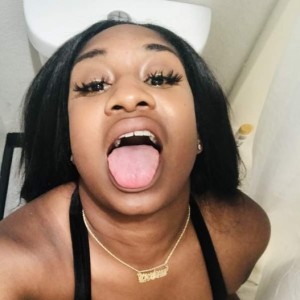Ashely, Antlers escorts
