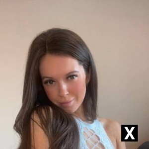 Dakota, Las Vegas escorts