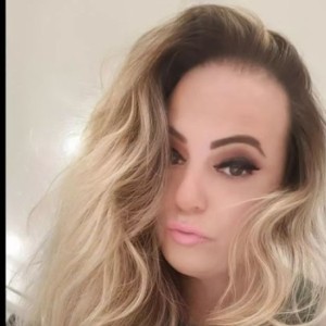 Dorathy, Arlington escorts