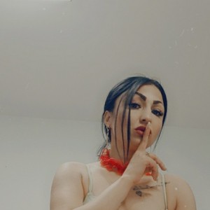 Eliza, East Kilbride escorts