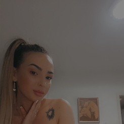 Antonia, Bergisch Gladbach escorts