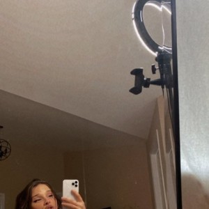 Casey, Leonberg escorts