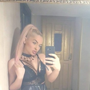 Delia, Penrith escorts