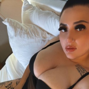 Scarlett, Ukiah escorts