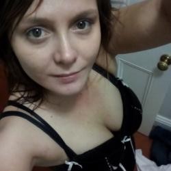 tara, Bendigo escorts