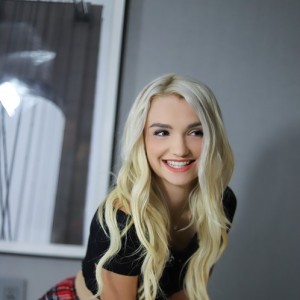 petitemodelstevie, Brooklyn Park escorts