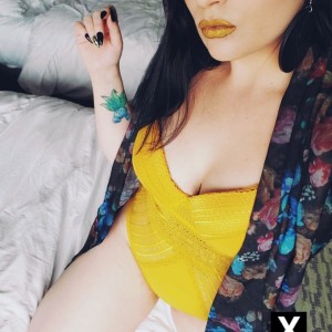 Stella Gold, Brooklyn Park escorts