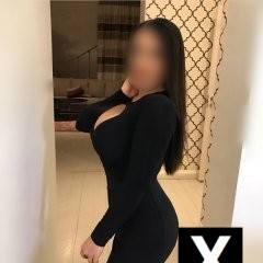 Alex, Leeds escorts