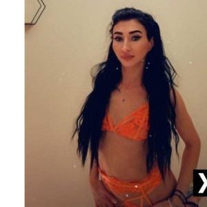BELLA, Porthcawl escorts