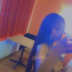 Aundrea, Corona escorts