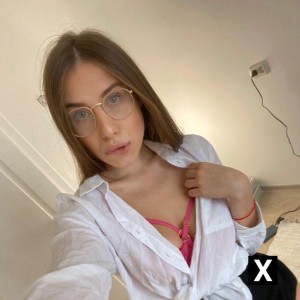 Katrina, Moncton escorts
