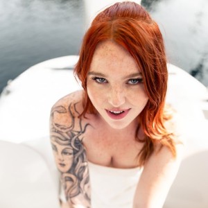 Echo, Fontana escorts