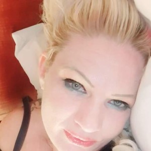 Blonde, Cedar Rapids escorts