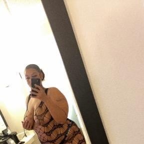 Mercedes, Shoreline escorts