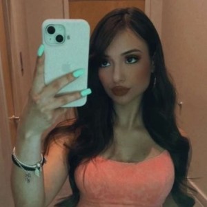 Bella, Poway escorts