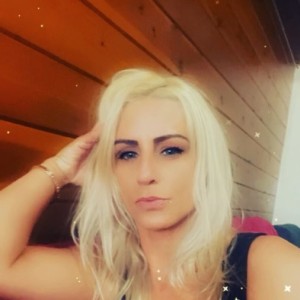 Nikki, Elkridge escorts