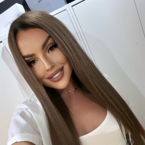 Larisa, Remscheid escorts
