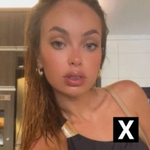 Sophia, Poole escorts
