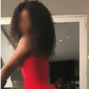Iria, Oviedo escorts