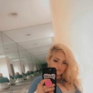 Blonde, Maryville escorts
