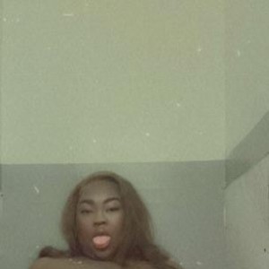 MYA, Selmer escorts
