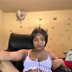 Roxyyn, Martin escorts