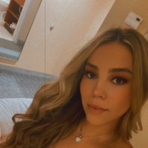 Stephanie, Parker escorts