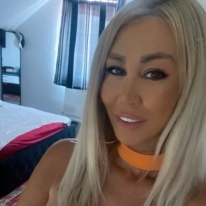 Ema New Zona Manastur 0742560763, Cluj-Napoca escorts