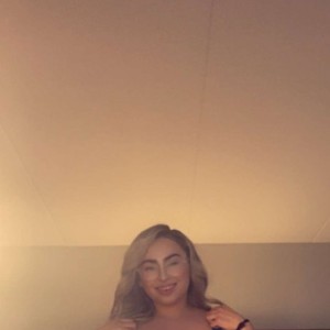 Alexa, Middlefield escorts