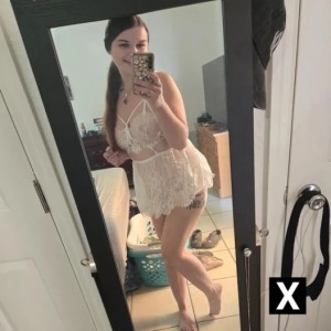 Elizabeth, Naperville escorts