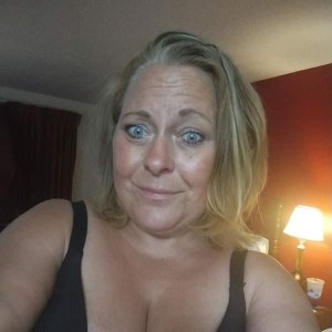 Blonde girl, Cedar Rapids escorts