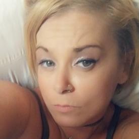 Petite, Dayton escorts