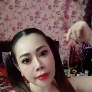 Lenka Abu Dhabi