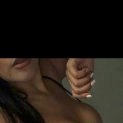 Katy, Edinburgh escorts